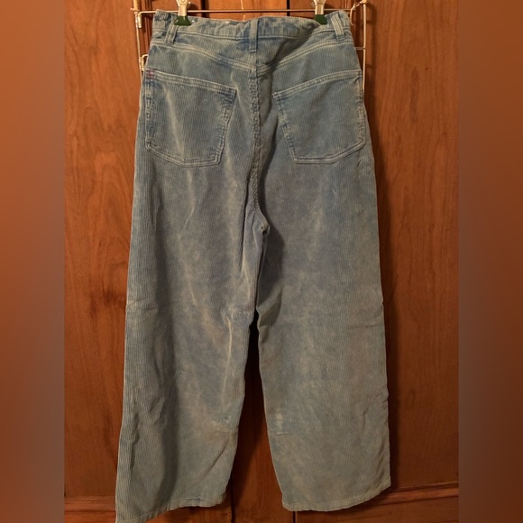 Urban Outfitters High & Wide Leg striped corduroy jeans, Size 27 - Picture 4 of 4